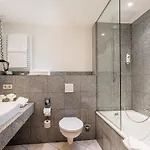 Hotel Astoria