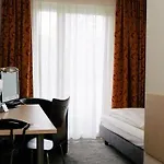 Astoria Hotel