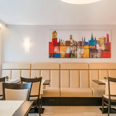 Astoria 3*