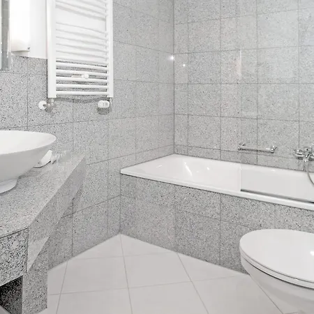 Astoria 3* Bonn