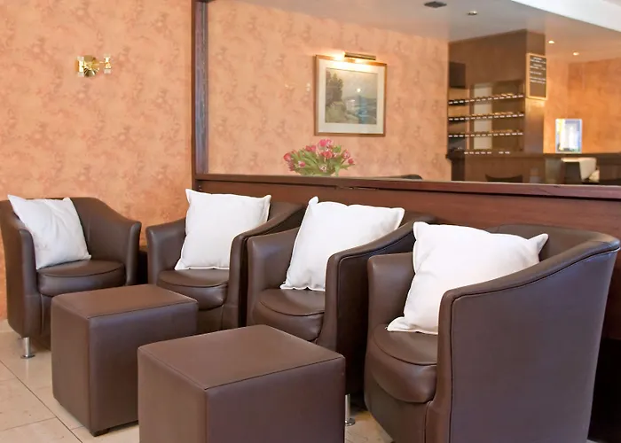 アストリア ボン